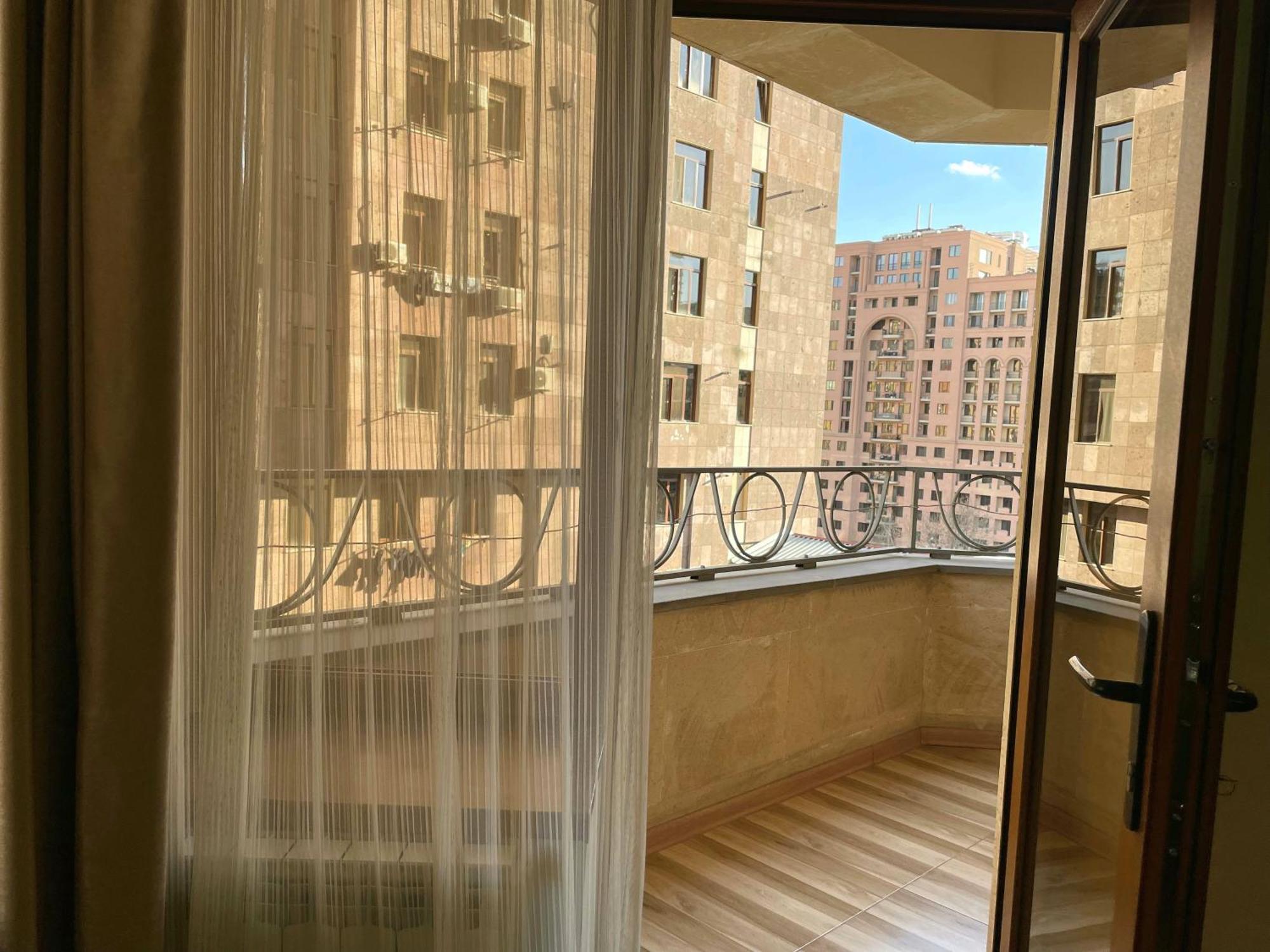 Arami Apartment Jerevan Eksteriør bilde